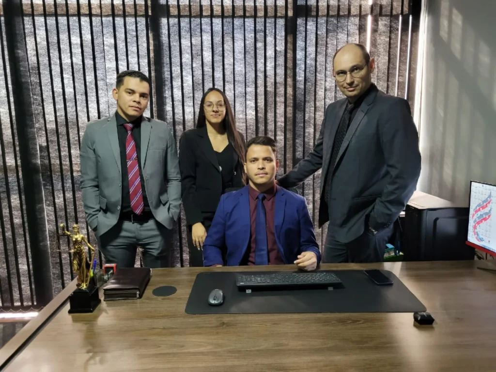 Advogado trabalhista Empresárial em taguatinga